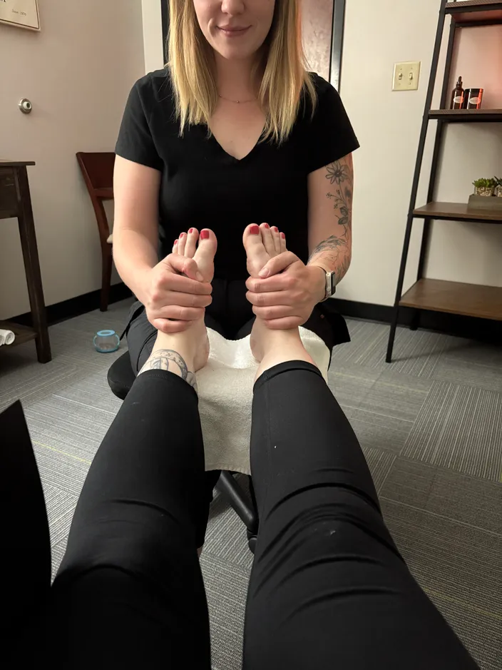 Foot zone therapy session